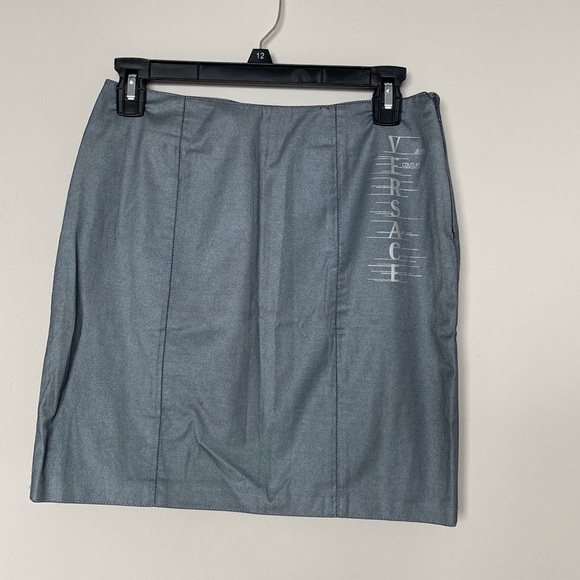 Versace Skirt Size 28 - Picture 8 of 9